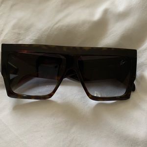 Celine “fashion pilot sunglasses